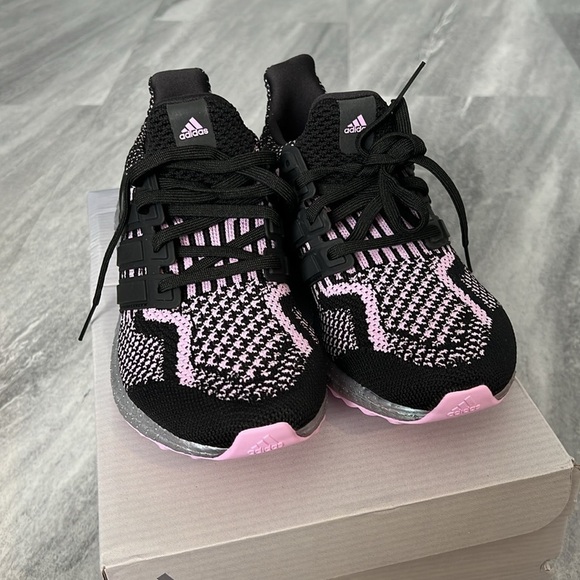 Adidas Women's Ultraboost 5.0 DNA Running Shoes purple & blacks size 7 - Picture 7 of 7